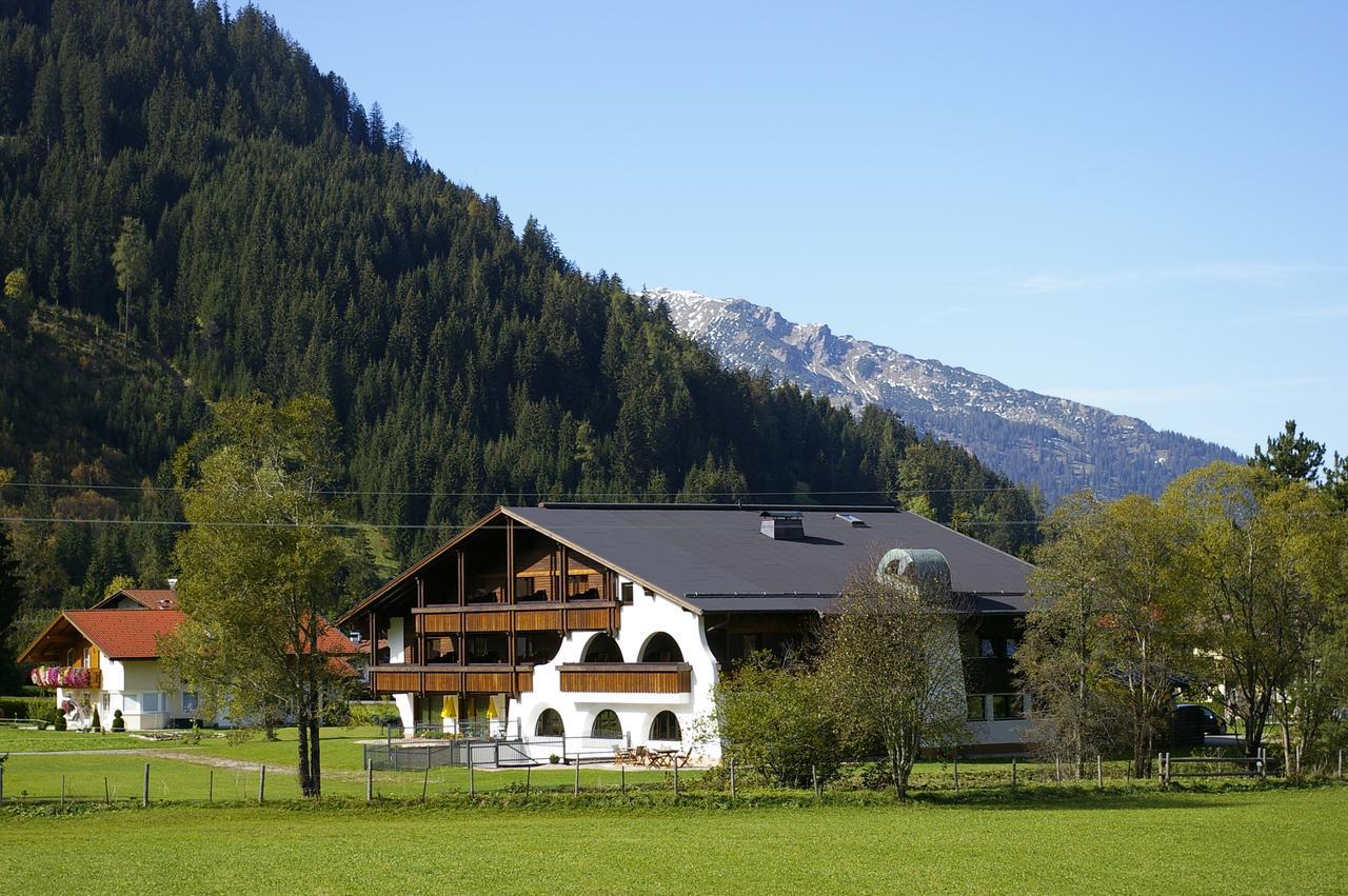 Landhaus Schnoeller Tannheim Exterior foto